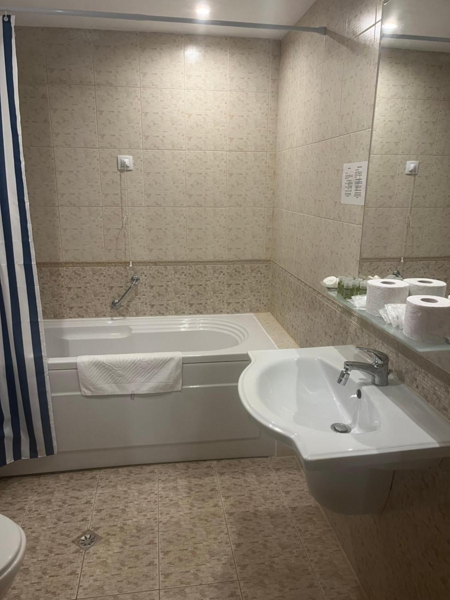 Simonen Apartments Spa Hotel Emerald Bansko Buitenkant foto