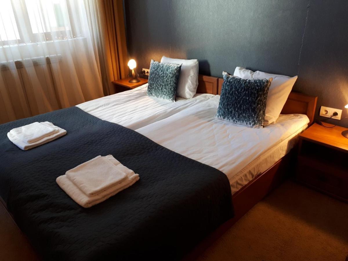 Simonen Apartments Spa Hotel Emerald Bansko Buitenkant foto